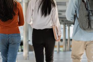 rodzice-i-nauczyciele-w-lodzi-protestuja-przeciwko-rzadowym-reformom-edukacyjnym
