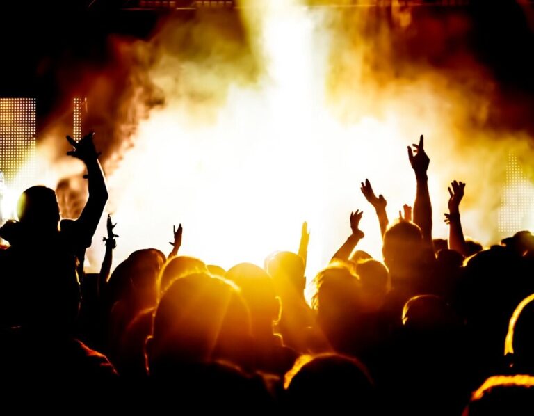 przenies-sie-w-czasie-niezwykly-koncert-polskiej-muzyki-lat-20-i-30-w-lodzkim-domu-kultury