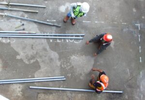 ----d---korzysta-na-prywatnych-inwestycjach--zielo-auto-3449