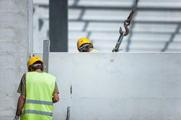 nowa-hala-sportowa-w-aleksandrowie-lodzkim-26-mln-na-modernizacje-dla-przyszlych-mistrzow
