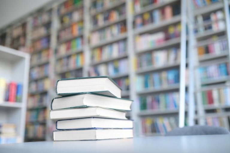 premiera-arcydzie--a-fitzgeralda-z-nowym-t--umacze-auto-6430