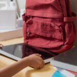 wiceburmistrz-rzgowa-z-wizyta-w-szkolach-uhonorowanie-nauczycieli-i-przedszkolakow-z-okazji-dnia-edukacji-narodowej