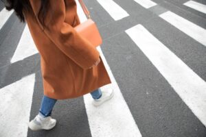 bezpiecze--stwo-dzieci-na-dw-710--apel-o-ostro--no-auto-6038