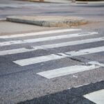 nowy-chodnik-na-lodowej-w---odzi--u--atwi-doj--cie-auto-5978