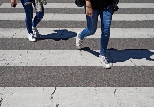 nowy-chodnik-w-ku--nicy-skakawskiej-cieszy-mieszka-auto-6007