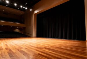 pierwsze-szlify-teatru-nowego-w---odzi--poznaj-his-auto-6534