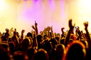 top-18-koncert--w-w---odzi-w-listopadzie--parkway--auto-1842