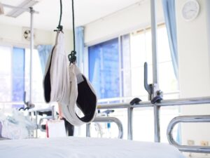 centra-zdrowego-i-aktywnego-seniora-w---odzi-w-202-auto-3843