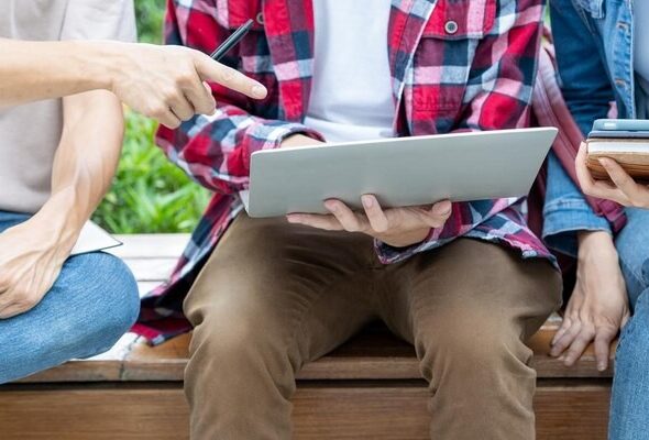 debata-spo--eczna--r--wie--nik-czy-wr--g--stop-prz-auto-3532