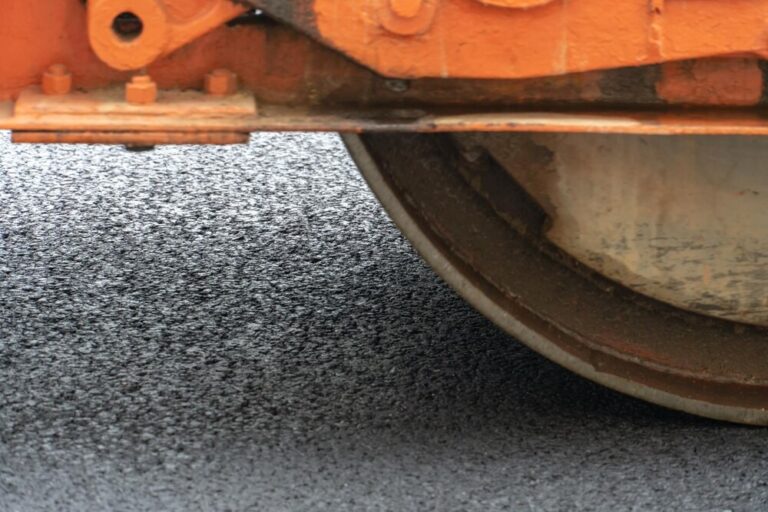 remont-biegunowej-w---odzi--nowa-podbudowa-drogi---auto-3763