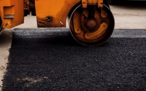 remont-lutomierskiej-w---odzi--drogowcy-u--o--yli--auto-3767