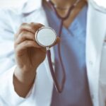 --wi--teczna-opieka-zdrowotna-w---odzi--gdzie-do-l-auto-3942