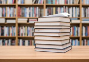 zobacz-nowe-oblicze-biblioteki-las-przy-parku-juli-auto-6348