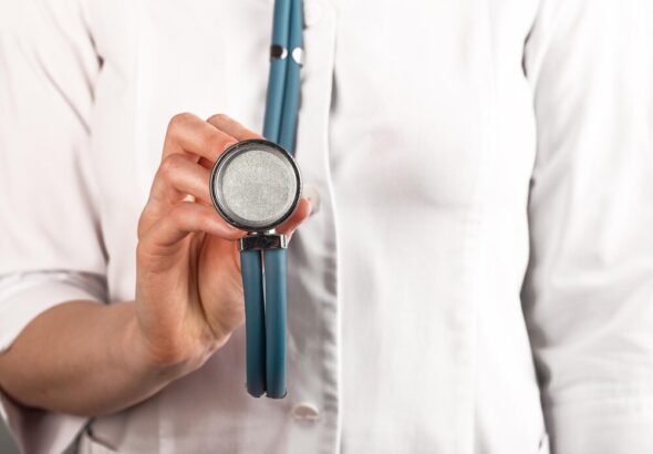 dzielnicowi-przypominaj---o-bezpiecze--stwie-przed-auto-3853