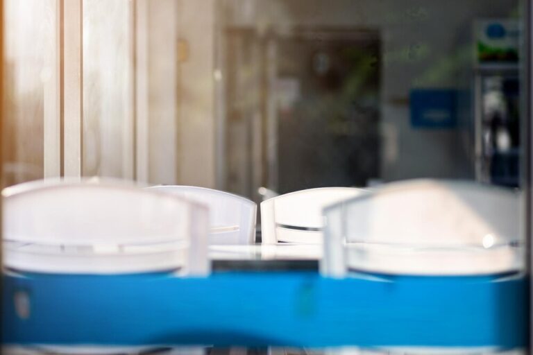 mro--ne-dni-----pami--tajmy-o-bezpiecze--stwie-zwi-auto-3865