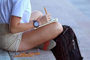 muminki-na-uniwerystecie-----dzkim--wpadnij-do-pa--auto-3524