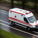 przypominamy-od--nie--anie-chodnik--w--dach--w-ora-auto-1058