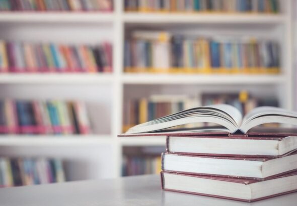 rzg--w--biblioteka-w-centrum-czytelniczej-rewolucj-auto-6201