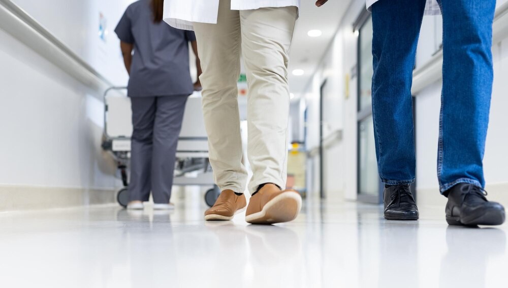 tle---nowoczesna-kardiologia-w-szpitalu-im--biega--auto-3902