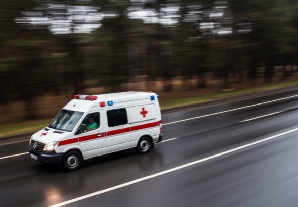 zimowe-wsparcie-dla-os--b-bezdomnych--wsp--lne-dzi-auto-1033