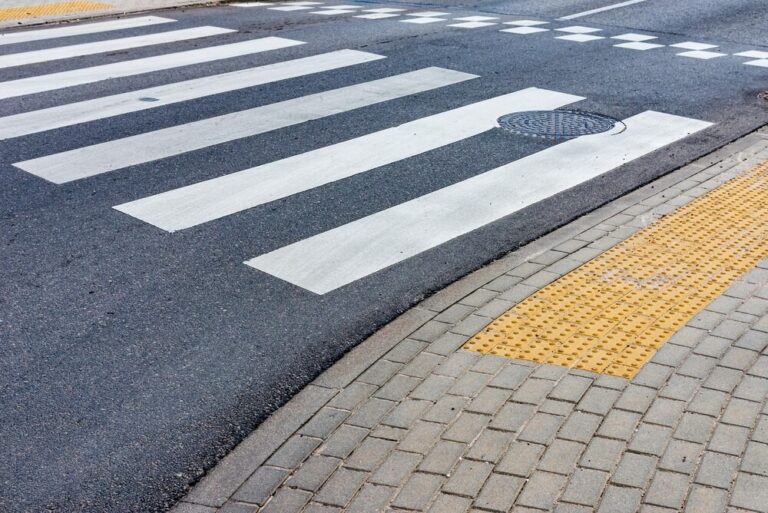 alarm-jednostki-w-zwi--zku-z-zagini--ciami-dw--ch--auto-5974