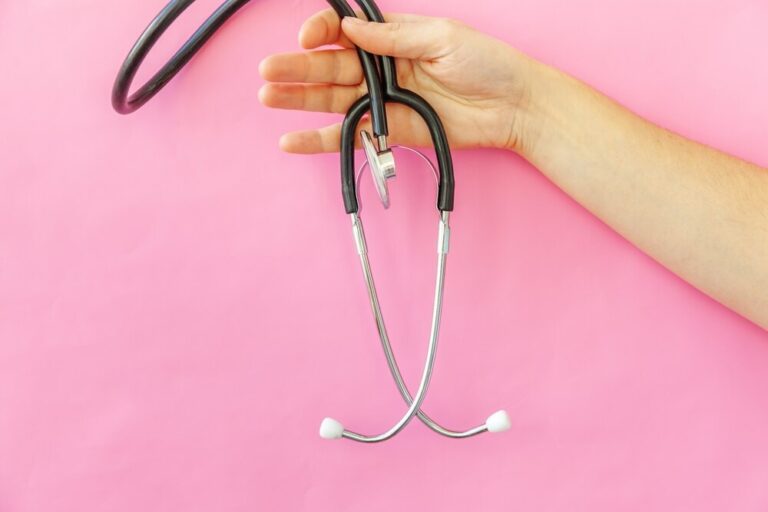 cud-w-matce-polce-w---odzi--ma--a-maja-mia--a-ma---auto-3932