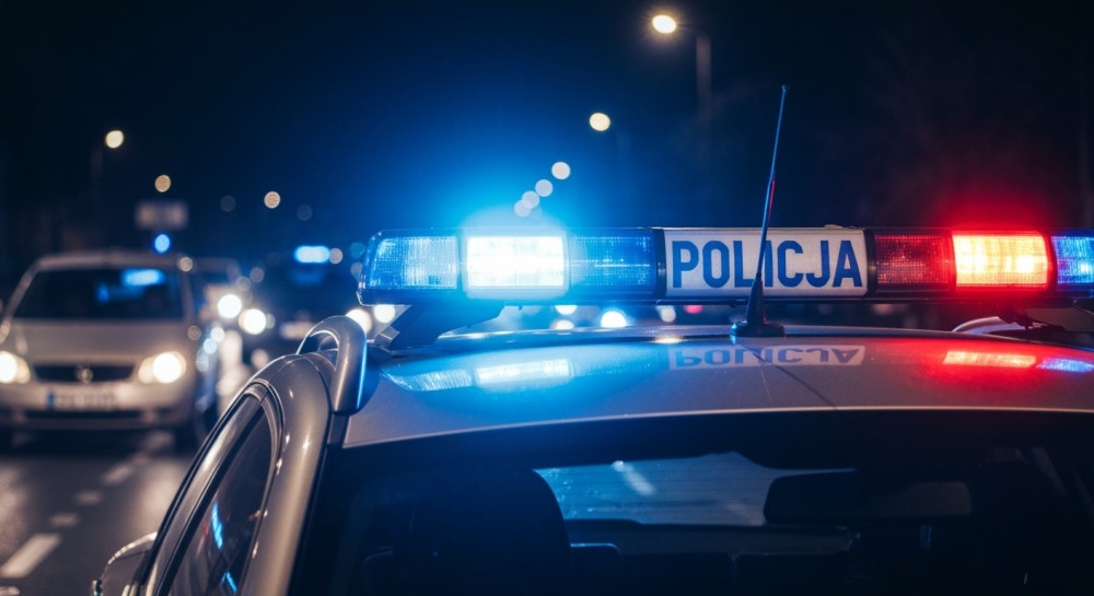 jak-wygl--da-s--u--ba-w-policji--uczniowie-klasy-m-auto-471