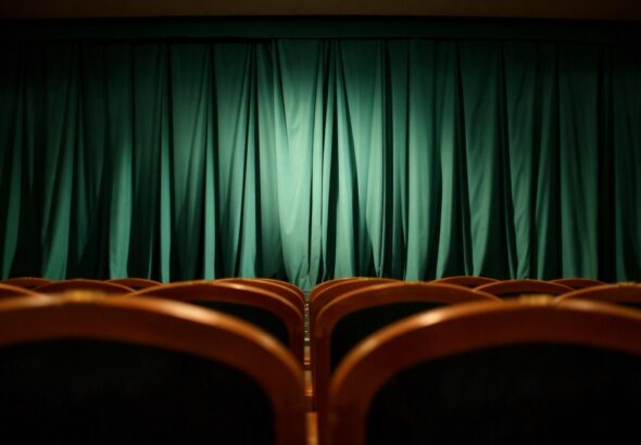 ludzie-kultury-uhonorowani-w-----dzkim-kinie-charl-auto-6498