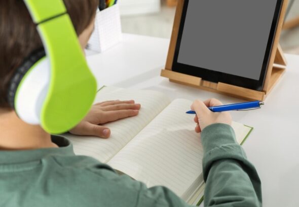 nowe-wsparcie-dla-uczni--w-w-szyd--owie-----harmon-auto-3514