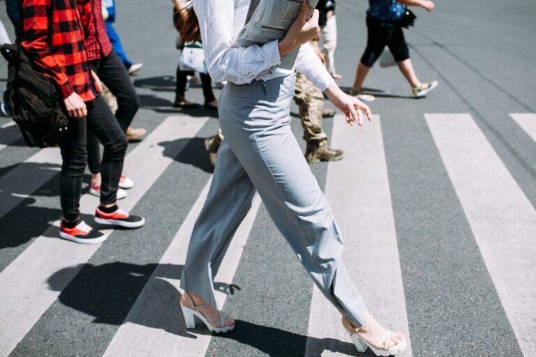 podsumowanie-dzia--a------kieruj--cy-----pieszy----auto-5981