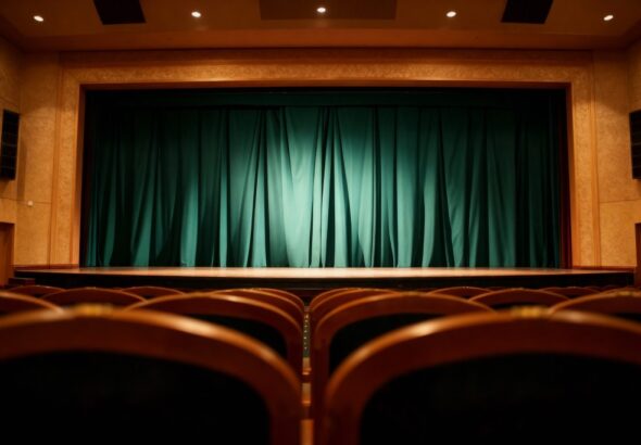 teatr-ba--niowa-kawiarenka-w---odzi--poznaj-urszul-auto-6493