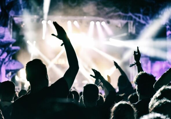 top-10-kulturalnych-wydarze---na-weekend--us--yszy-auto-1805