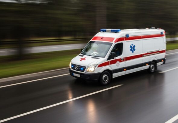 zagro--enie-na-lodzie--jak-bezpiecznie-poradzi---s-auto-1065