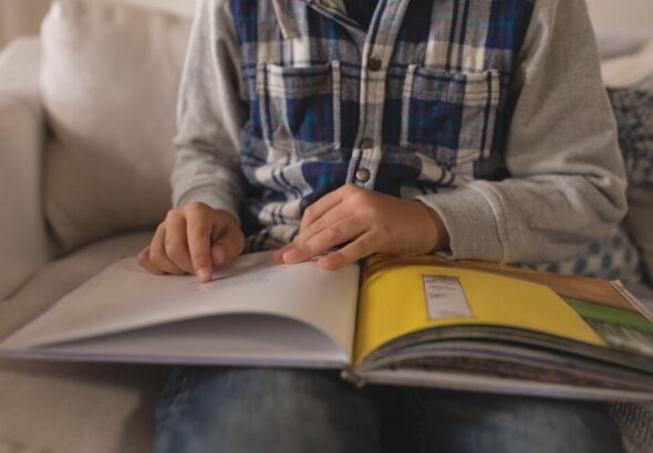 zapisz-dziecko-na-ferie-zimowe-2026-w---odzi--zost-auto-3553