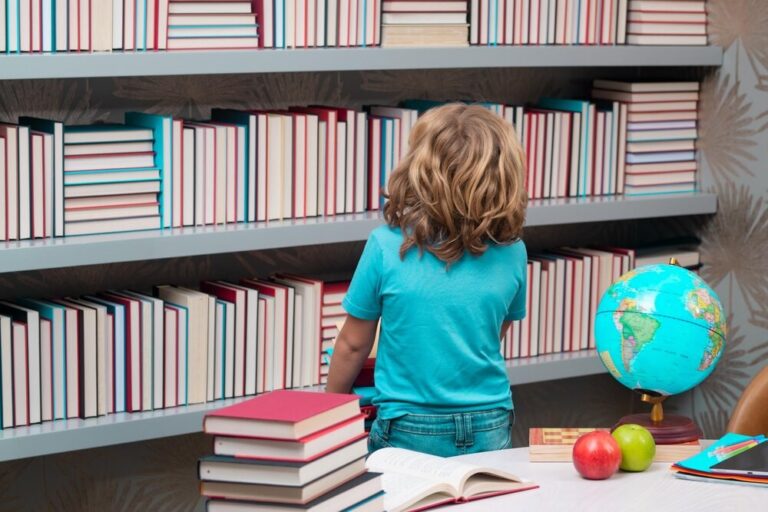 funkcjonariusze-piotrkowskiej-jednostki-na-dniu-ot-auto-3565