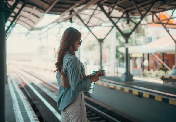 ju---dzi---mo--esz-poprowadzi---poci--g-po-w----le-auto-4200