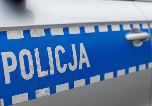 m----czyzna-sam-zg--asza-si---na-policj----bo-rozp-auto-6105