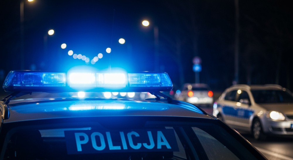 pogratulowa---komendantowi-postawy-i-zaanga--owani-auto-453