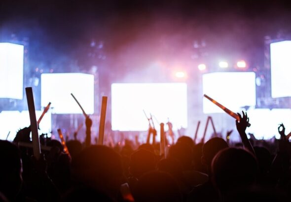 ----dzkie-z-pasj----ch--opak-z-gitar----kt--ry-prz-auto-1853