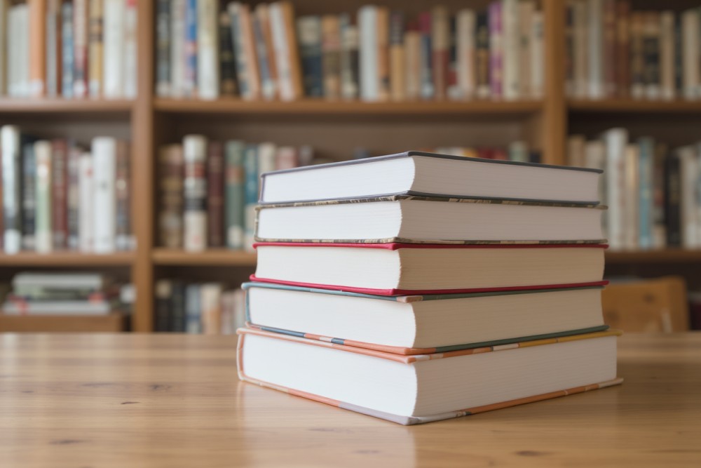 osiedlowe-ksi--garnie-i-antykwariaty-w---odzi--lok-auto-6309