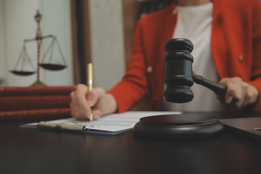 policja-w---odzi-wspiera-m--odzie---w-unikaniu-kon-auto-3954