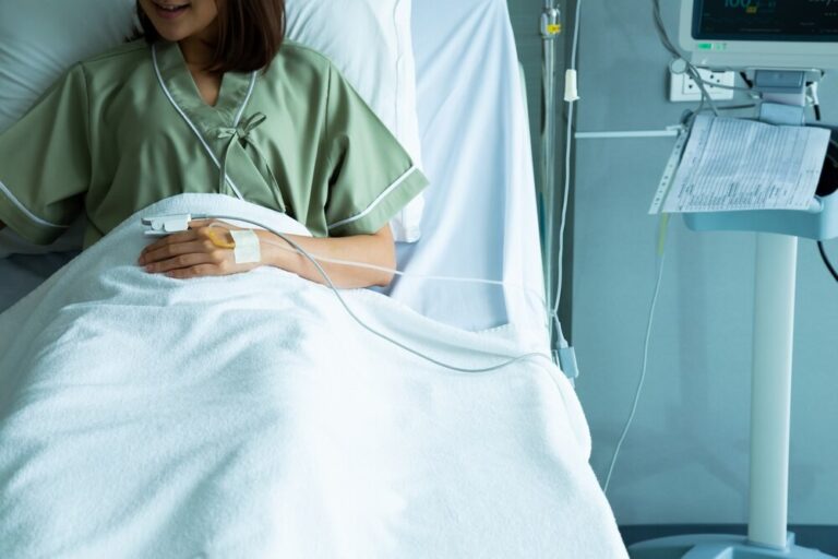 szpital-im--madurowicza-w---odzi-z-jeszcze-lepsz---auto-3830