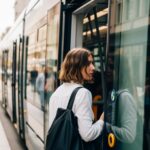 wykolejenie-tramwaju-mpk-----d---na-ko--ciuszki--u-auto-2700