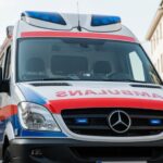 policjanci-pomogli-m----czy--nie-z-objawami-udaru--auto-6151