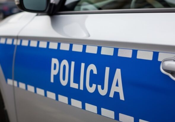 opoczy--scy-policjanci-uczestniczyli-w-charytatywn-auto-6647