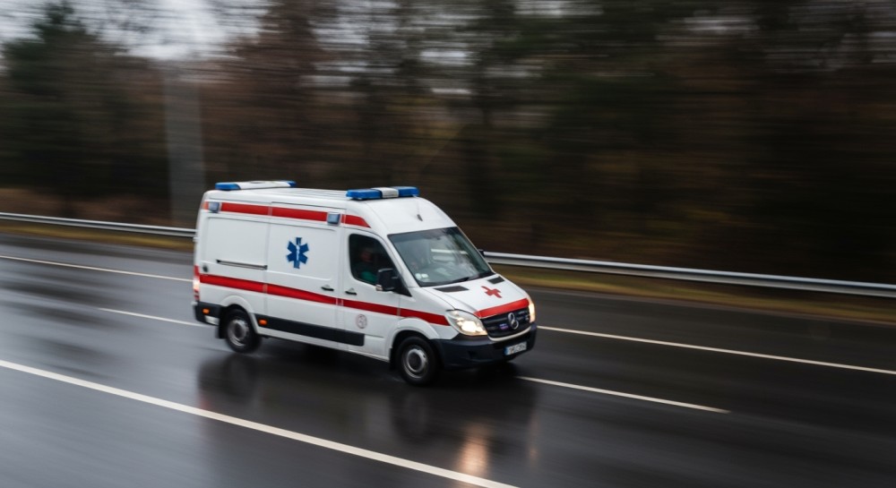 szpital-polowy--ambulans-do-zdarze---masowych-i-mo-auto-1045